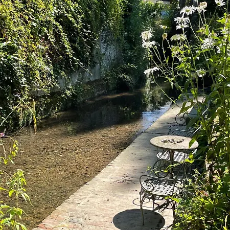 Le Clos De L' Abreuvoir Honfleur